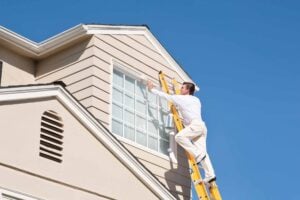 painting house exterior